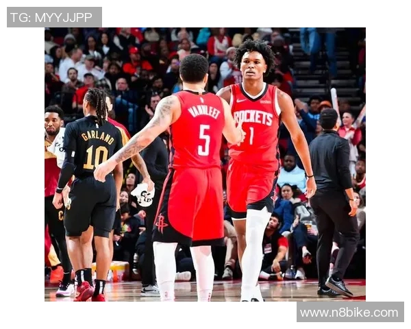 火箭队力克湖人取得七连胜